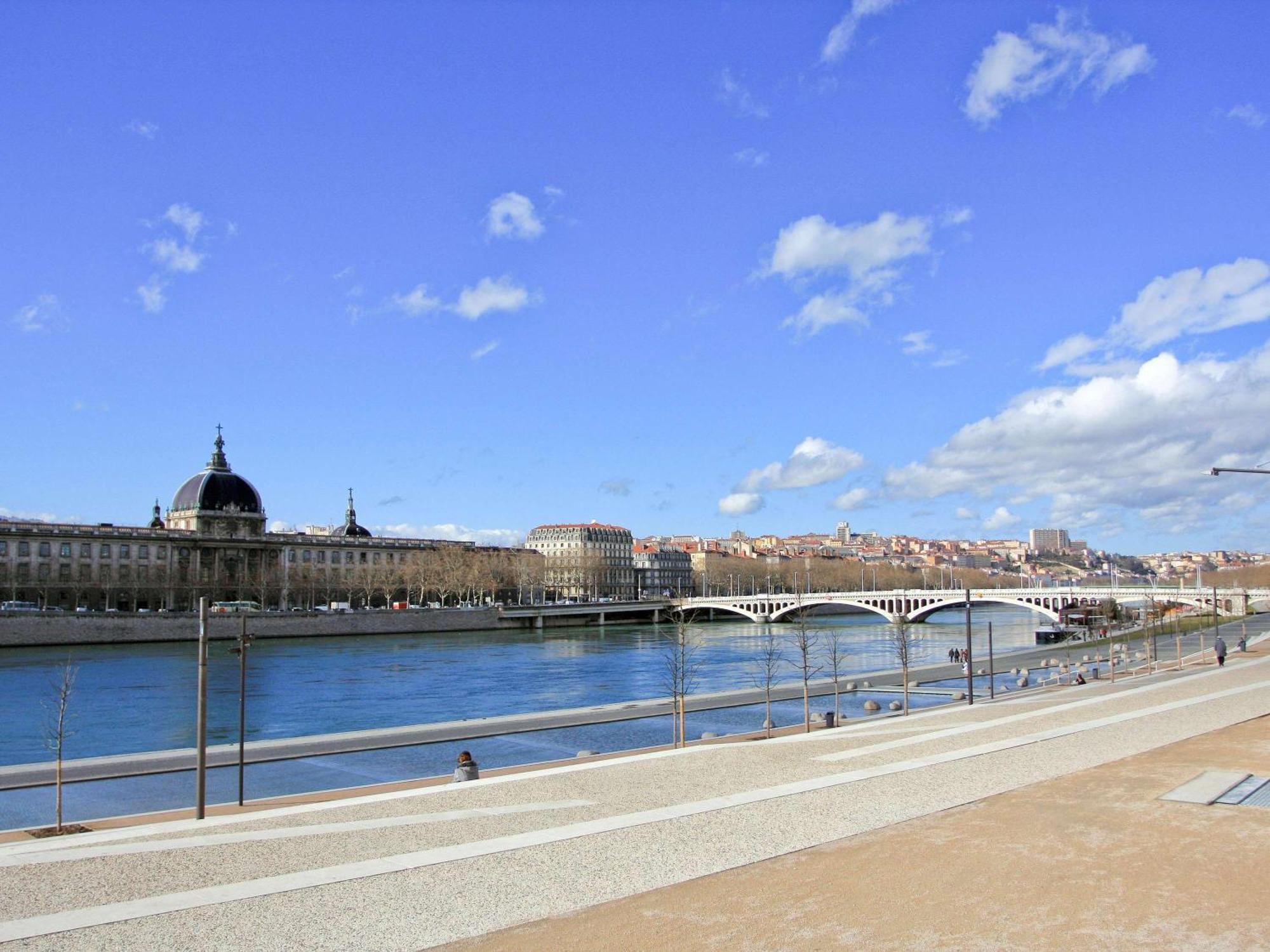 Ibis Budget Lyon Centre Confluence Exteriér fotografie
